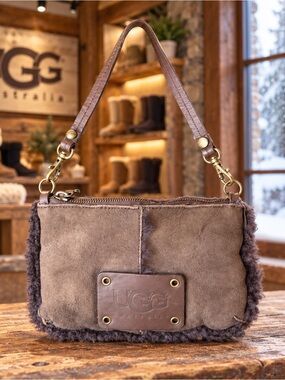 Vintage Y2K UGG Brown Suede Shearling Wristlet Bag